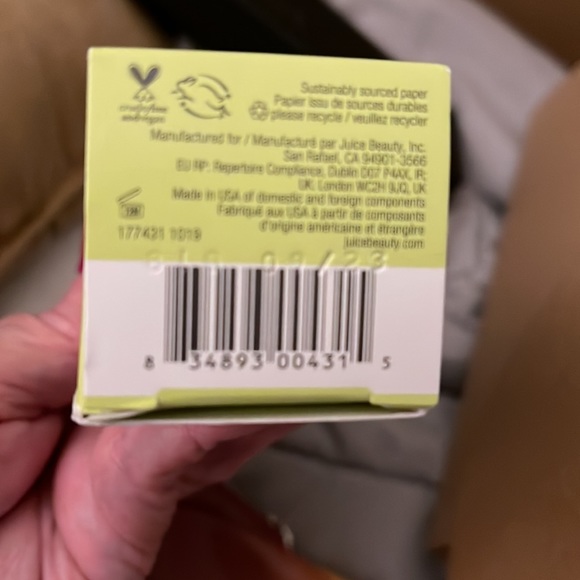 Juice Beauty SPF 30 Oil-Free Moisturizer NEW - Picture 10 of 12